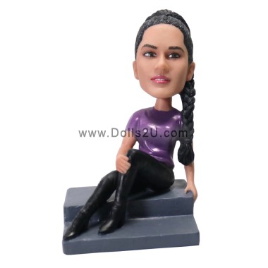 (image for) Personalized Creative Casual Female Bobblehead