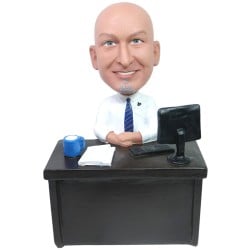 (image for) Best Boss's Day ideas: Custom Boss Bobblehead Gifts