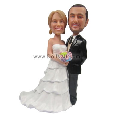 Custom Bobbleheads Wedding Couple In Traditional Pose Holding A Flower Bouquet Bobblehead Cake Topper