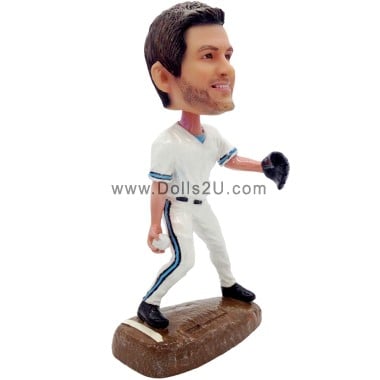 (image for) custom baseball player bobblehead gift